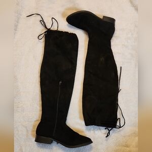 CHARLOTTE RUSSE Black Vegan Suede KNEE HIGH Boots    8W